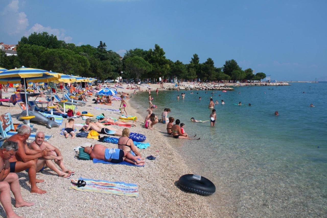 Apartments With A Parking Space Crikvenica - 11307 Exterior photo